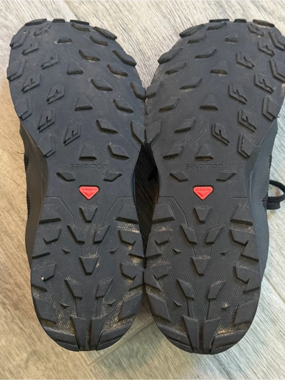 Salomon outline gtx